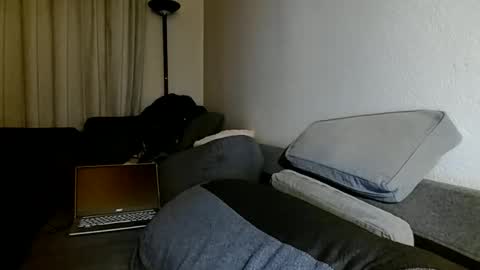 louis_chokdee online show from October 16, 5:32 pm