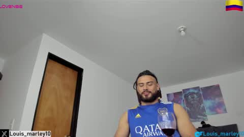 louis_marley_ online show from March 1, 4:58 am