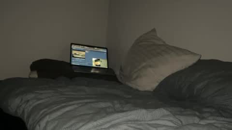 lovebeman69 online show from December 19, 1:39 am