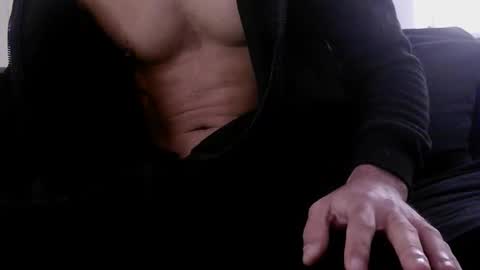 Love Fun Wild online show from November 7, 1:25 pm