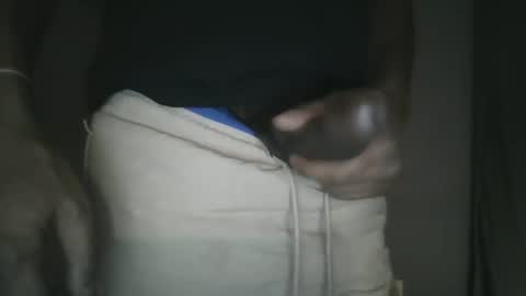 lovemyblackdickcum online show from February 18, 11:19 am