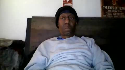 lovenylontoesonu online show from February 25, 6:31 pm