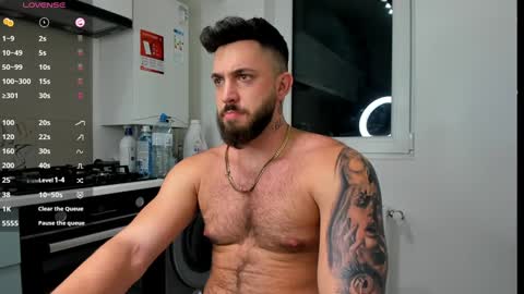 Snapshot of lovermike_ chatting on December 16, 9:41 pm Mike online show from December 16, 9:41 pm