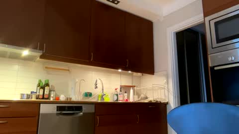 loveshine_ online show from December 22, 8:16 am