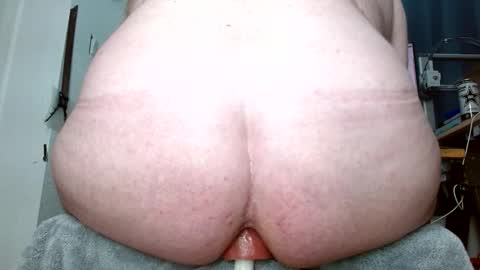 Snapshot of lovesurass2 chatting on October 12, 12:54 pm lovesurass2 online show from October 12, 12:54 pm