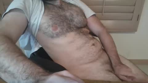 LoveDadBod online show from November 7, 5:00 am