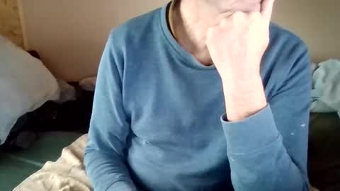 lu485947452685 online show from December 28, 10:02 pm