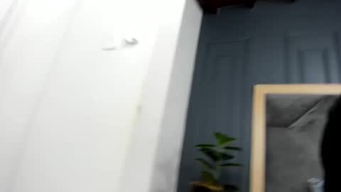 luca_morettii online show from October 14, 12:23 pm