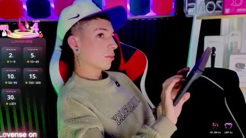 Luca  online show from March 20, 8:56 pm