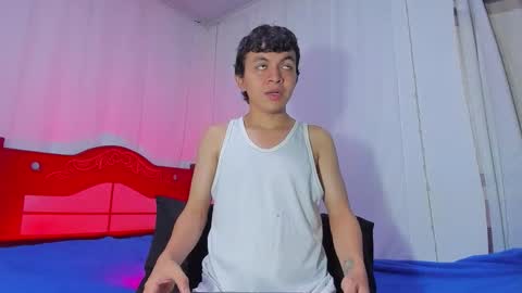 Snapshot of lucaas_king chatting on September 30, 8:56 pm Lukas online show from September 30, 8:56 pm