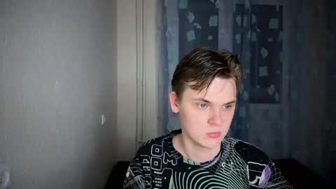 Lucas Gill online show from December 9, 2:13 am