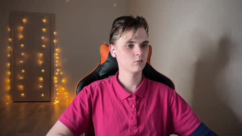 Lucas Gill online show from January 18, 10:28 pm