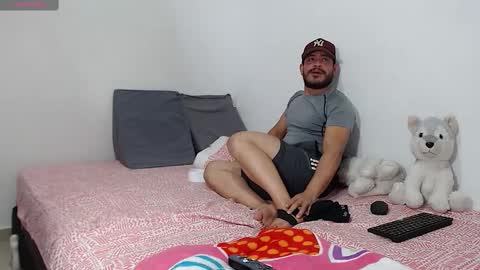 Snapshot of lucas_montesori chatting on March 11, 4:32 am Lucas Montesori online show from March 11, 4:32 am