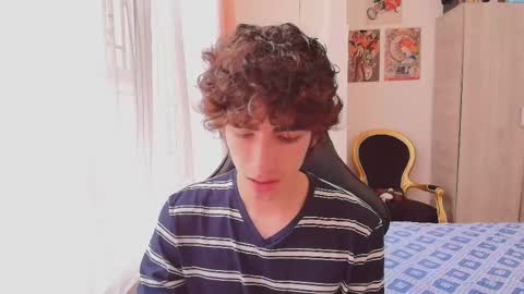 lucas_xo online show from October 28, 5:26 pm