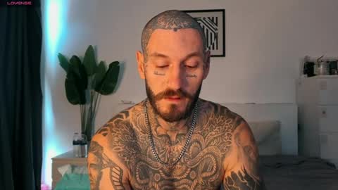 lucasexclusive online show from July 23, 6:10 am