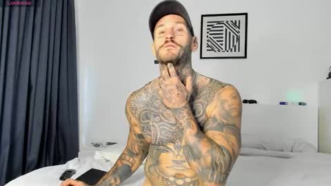 lucasexclusive online show from November 8, 6:49 am