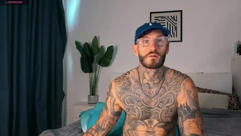 lucasexclusive online show from July 26, 5:59 am