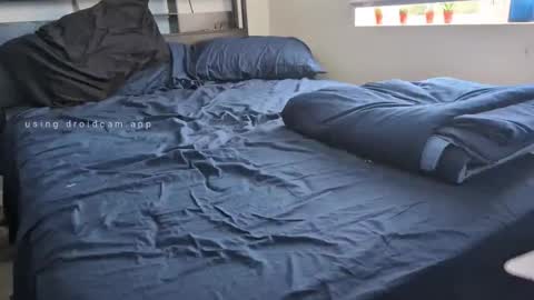 luchitosorner online show from March 7, 7:33 pm