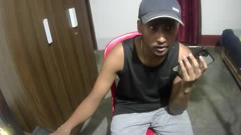 luci_ri online show from September 19, 10:59 am