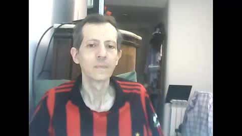 Luciano online show from February 9, 2:05 am