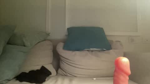 lucianopc online show from March 4, 5:14 am