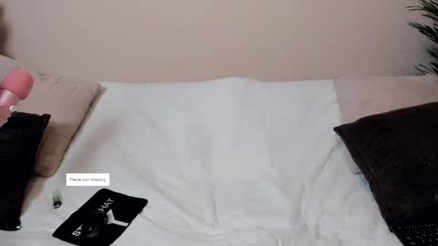 Noor online show from March 7, 6:33 pm