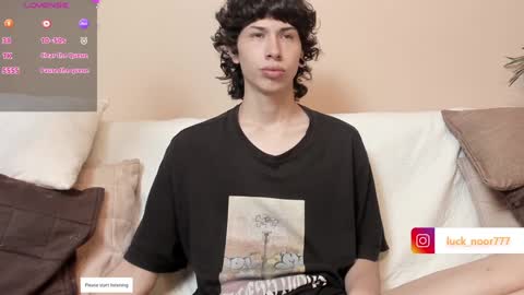 Noor online show from February 6, 4:03 pm