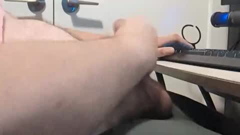 lucky_chance32 online show from September 25, 2:54 am