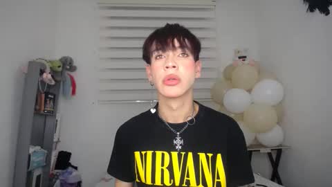 lucky_strickee online show from October 20, 3:43 am