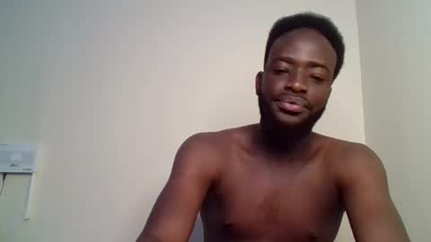 Snapshot of luckycharly chatting on October 5, 4:44 pm MASTER  DOM online show from October 5, 4:44 pm