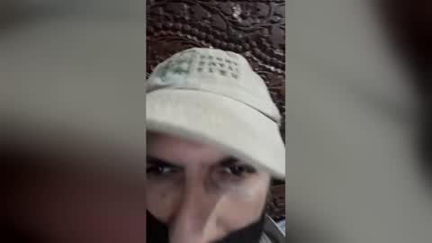 luckyfalcon2022 online show from July 13, 11:56 am