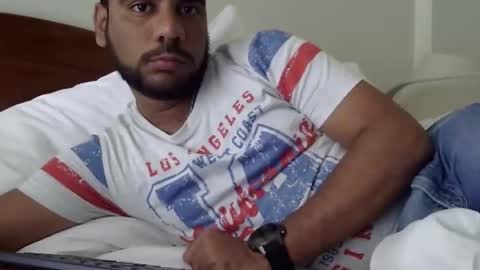 Snapshot of luckyfinalone chatting on October 19, 2:31 pm luckyfinalone online show from October 19, 2:31 pm