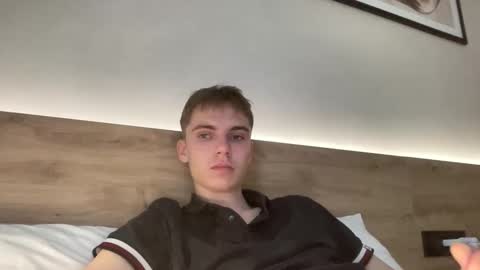 Luis online show from November 21, 9:19 am