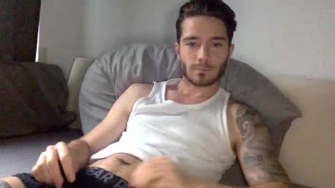 Luis Badx online show from January 1, 1:48 pm