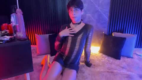 luixdust1 online show from September 10, 5:39 am