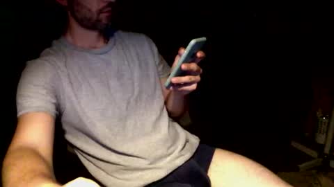 Lu online show from April 25, 6:38 pm
