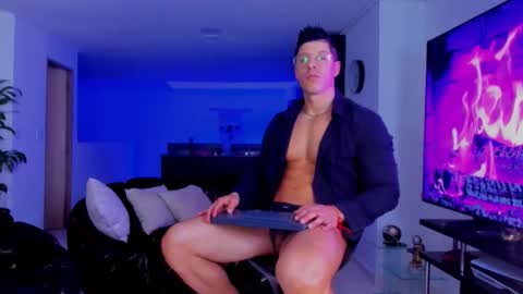 Lukas Green online show from February 28, 8:30 pm