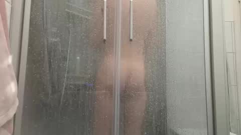 lukasschoetz online show from November 26, 8:45 pm