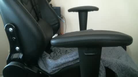 luke7711 online show from September 17, 1:45 pm