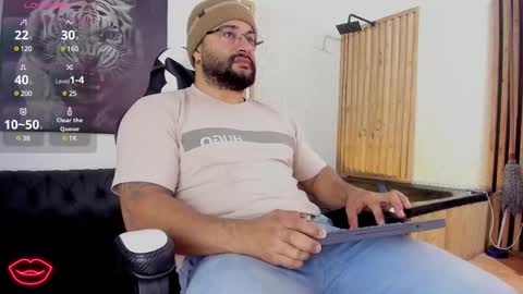 LUKE online show from February 24, 11:54 am