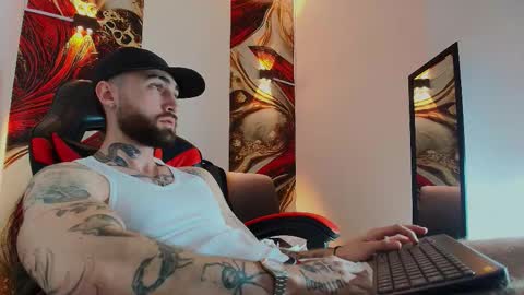 LUKE online show from December 5, 1:40 pm