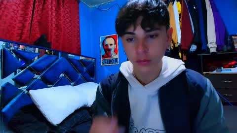 Luke online show from April 1, 2:35 am