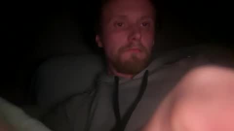 Snapshot of lukeeeeey96 chatting on February 11, 12:28 am lukeeeeey96 online show from February 11, 12:28 am