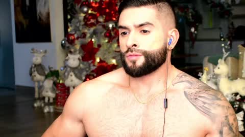 Lukhas f4f online show from January 3, 11:33 pm