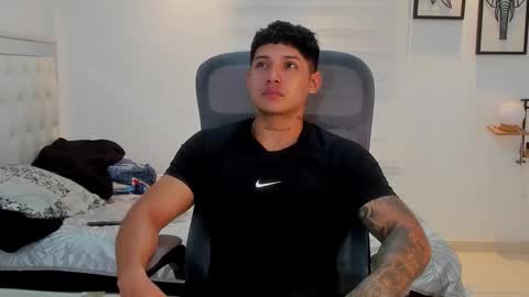 Lunay online show from February 21, 12:00 am