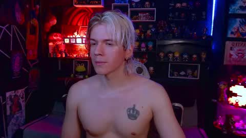 lustymatt online show from September 26, 1:47 am