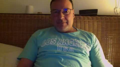 Mr. Wilson online show from December 22, 6:43 am