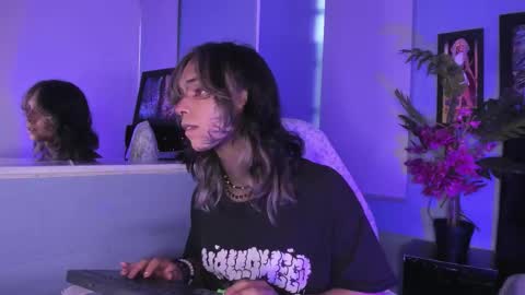 Luxiel 3 online show from December 3, 10:16 pm