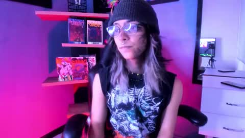 Luxiel 3 online show from December 4, 10:50 pm