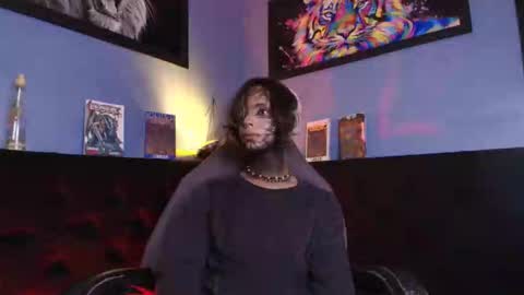 Luxiel 3 online show from January 31, 10:30 pm